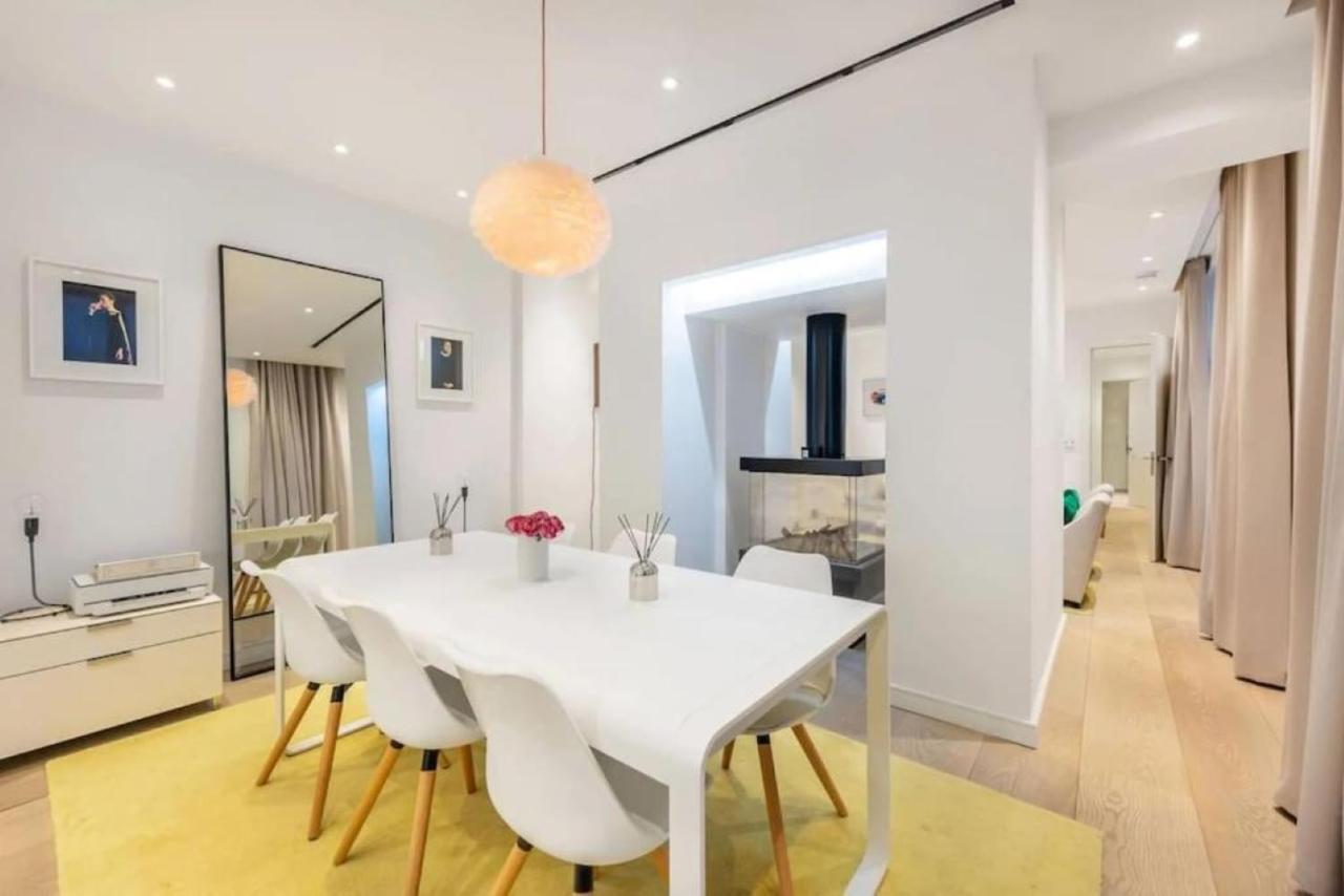 Posh 3 Bedroom Flat With Terrace And Indoor Fireplace In Mayfair, Near Hyde Park Londra Dış mekan fotoğraf