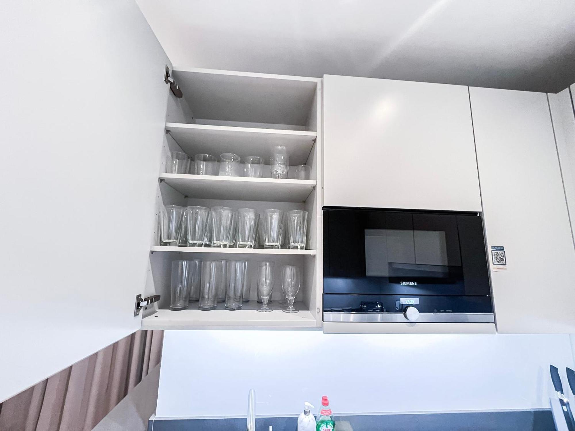 Posh 3 Bedroom Flat With Terrace And Indoor Fireplace In Mayfair, Near Hyde Park Londra Dış mekan fotoğraf